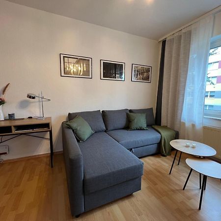 Vollausgestattet, Grosszuegig & Zentral Fuer Bis Zu 4 Apartman Magdeburg Kültér fotó